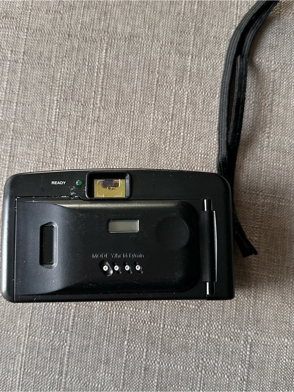 ES37 Date 28mm Silver Point-and-Shoot Camera